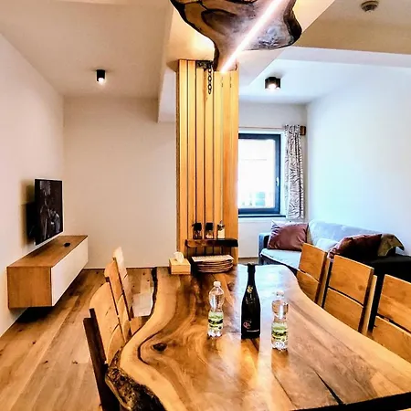Harasek - Stylovy Horsky , Moderni A Plne Vybaveny Rodinny 3kk V Centru - By Relax Apartment Harrachov